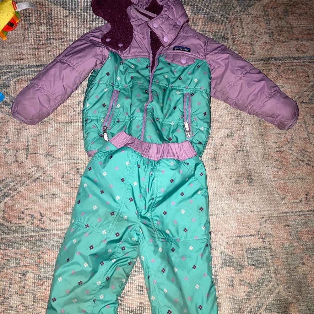 Patagonia snow suit 2t